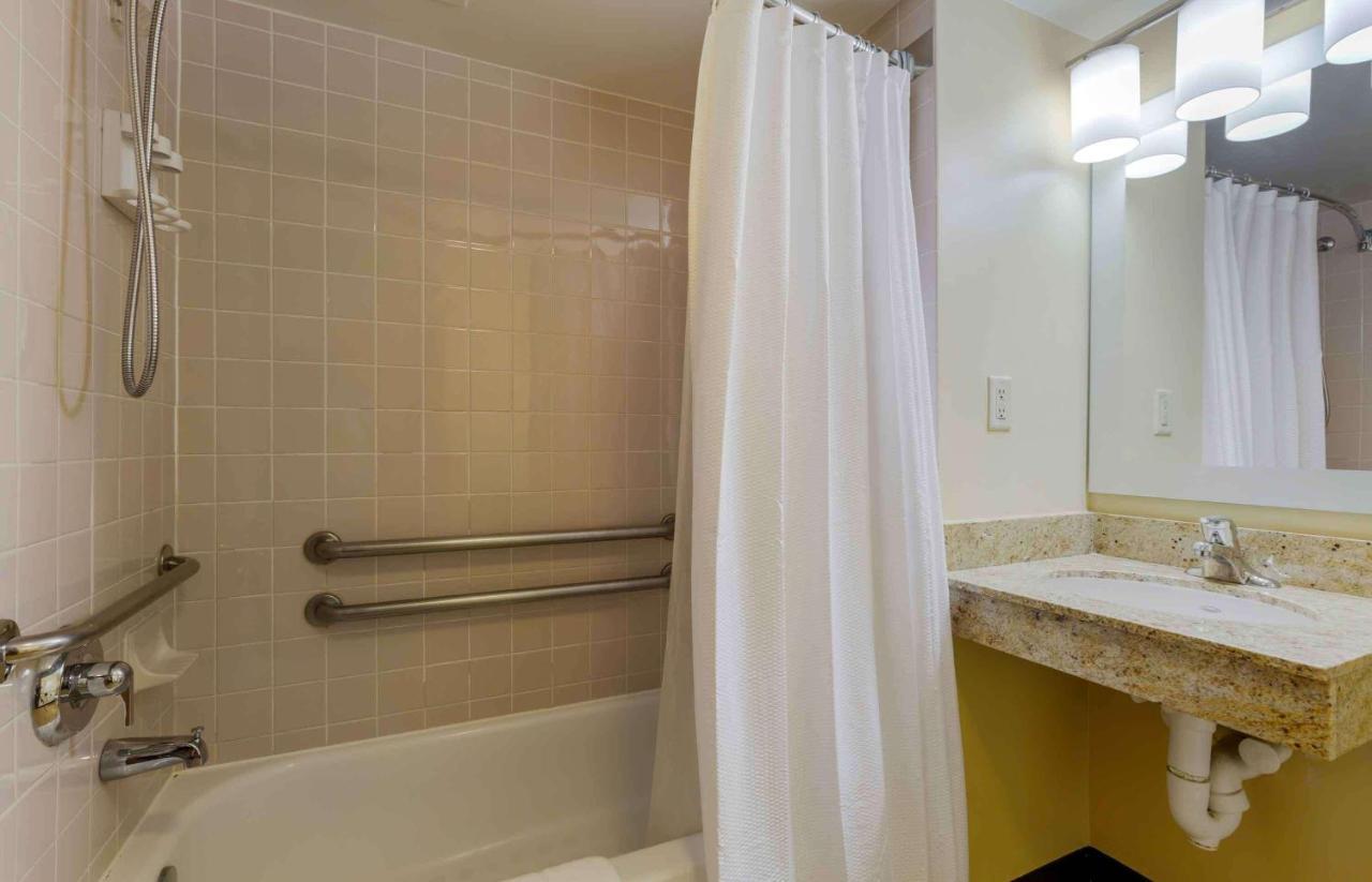 Extended Stay America Suites - Chantilly - Dulles Ngoại thất bức ảnh